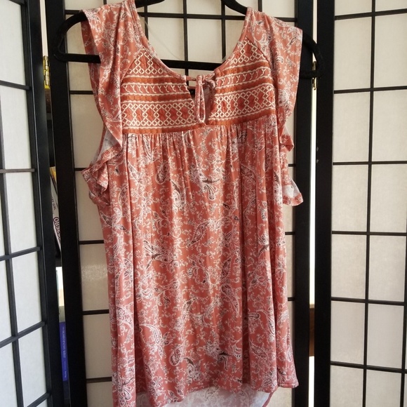 Boho embroidered tassle tie ruffle sleeve top - Picture 1 of 8